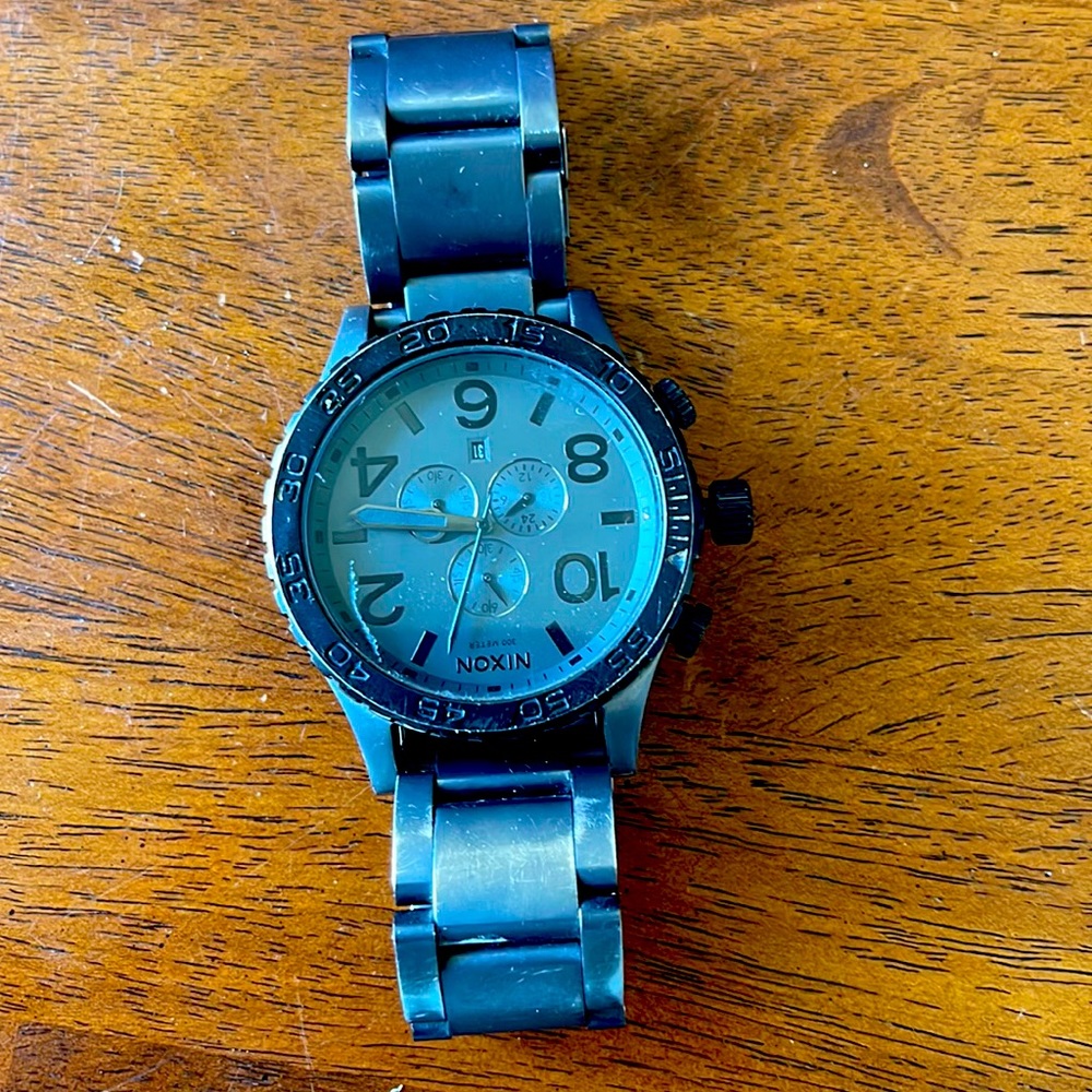 Nixon simplify Watch